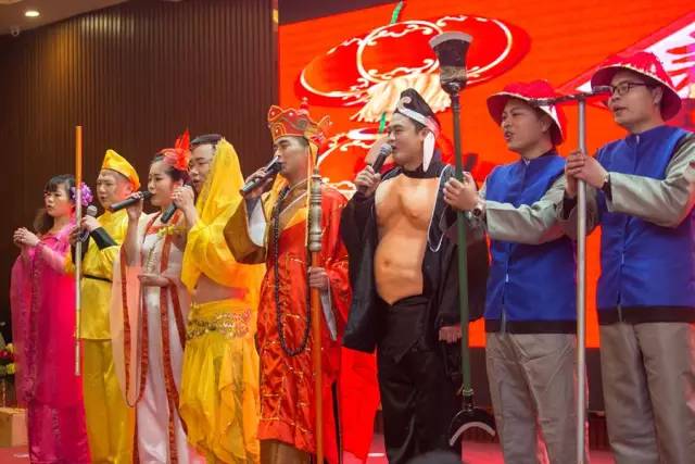 三等獎(jiǎng):營(yíng)銷(xiāo)中心小品《西游新編》